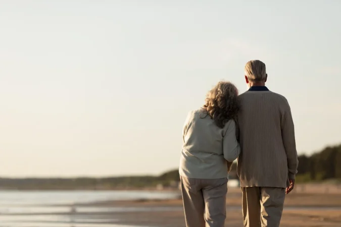 José Manuel Ribera Casado, pionero de la geriatría en España: “Cada vez llegamos a edades más avanzadas en mejor estado” 1 Merca2.es UN PAÍS QUE ENVEJECE, PERO TAMBIÉN SE TRANSFORMA CON AYUDA DE LA GERIATRIA