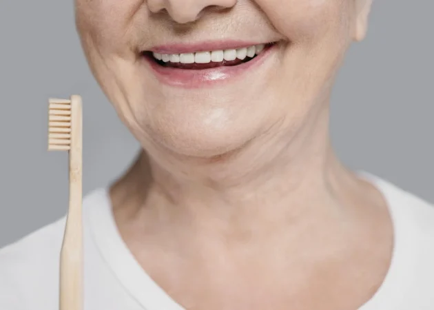 Salud oral en la tercera edad: urgencia y soluciones