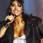 El truco de cámara que permitió a Sabrina enseñar un pecho y que paralizó a un país entero en Nochevieja