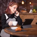 WiFi gratis de la cafetería: Luciano Torres (33), ex-hacker, explica como en 60 segundos clonan tu móvil y vacían tu cuenta