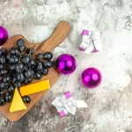 No empezamos a tomar 12 uvas “por suerte”: el sorprendente motivo real que hay detrás de la tradición más repetida de Nochevieja