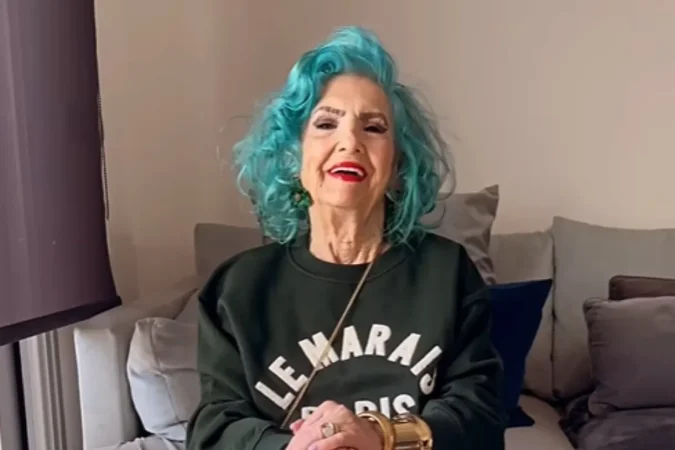 Sara Blanco, influencer de 93 años: “La edad no es una excusa para dejar de vivir” 1 Merca2.es 17277795350000 Merca2.es
