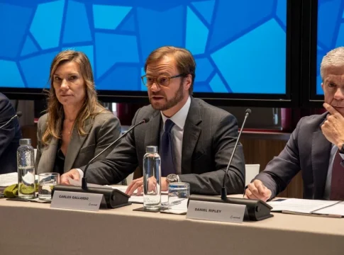 Almirall mantiene las alzas por segundo día consecutivo tras los resultados. Almirall Carlos Gallardo, presidente y CEO de Almirall, durante la Junta de Accionistas Almirall mantiene las alzas por segundo día consecutivo tras los resultados