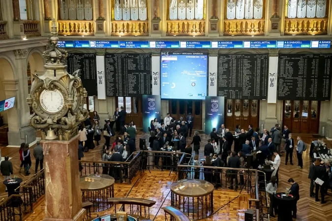 Indexa Capital: Renta 4 inicia la cobertura con un precio objetivo de 18,20 euros 1 Merca2.es El mercado de ahorro a largo plazo mantiene una tendencia de crecimiento sostenida y con los fondos de inversión ganando terreno frente a los depósitos tradicionales. Agencias