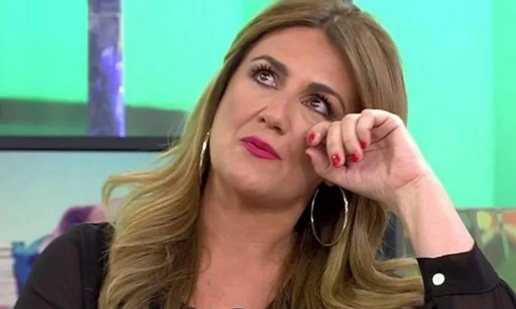 Kiko Matamoros le deja las cosas claras a Carlota Corredera: "No me gusta nada" 14 Merca2.es Carlota Corredera llorando Merca2.es
