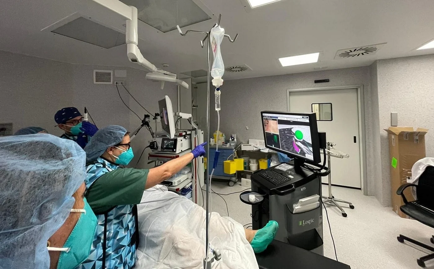 El Hospital público Universitario Rey Juan Carlos realiza con éxito su primera broncoscopia guiada por navegación electromagnética