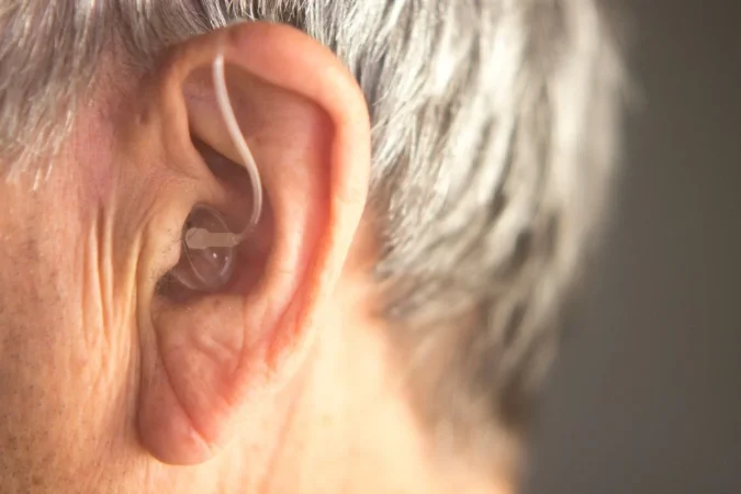 “Los audífonos ya no son lo que crees”: el accesorio que mejora tu audición y se conecta al móvil 2 Merca2.es Conectar11 Merca2.es