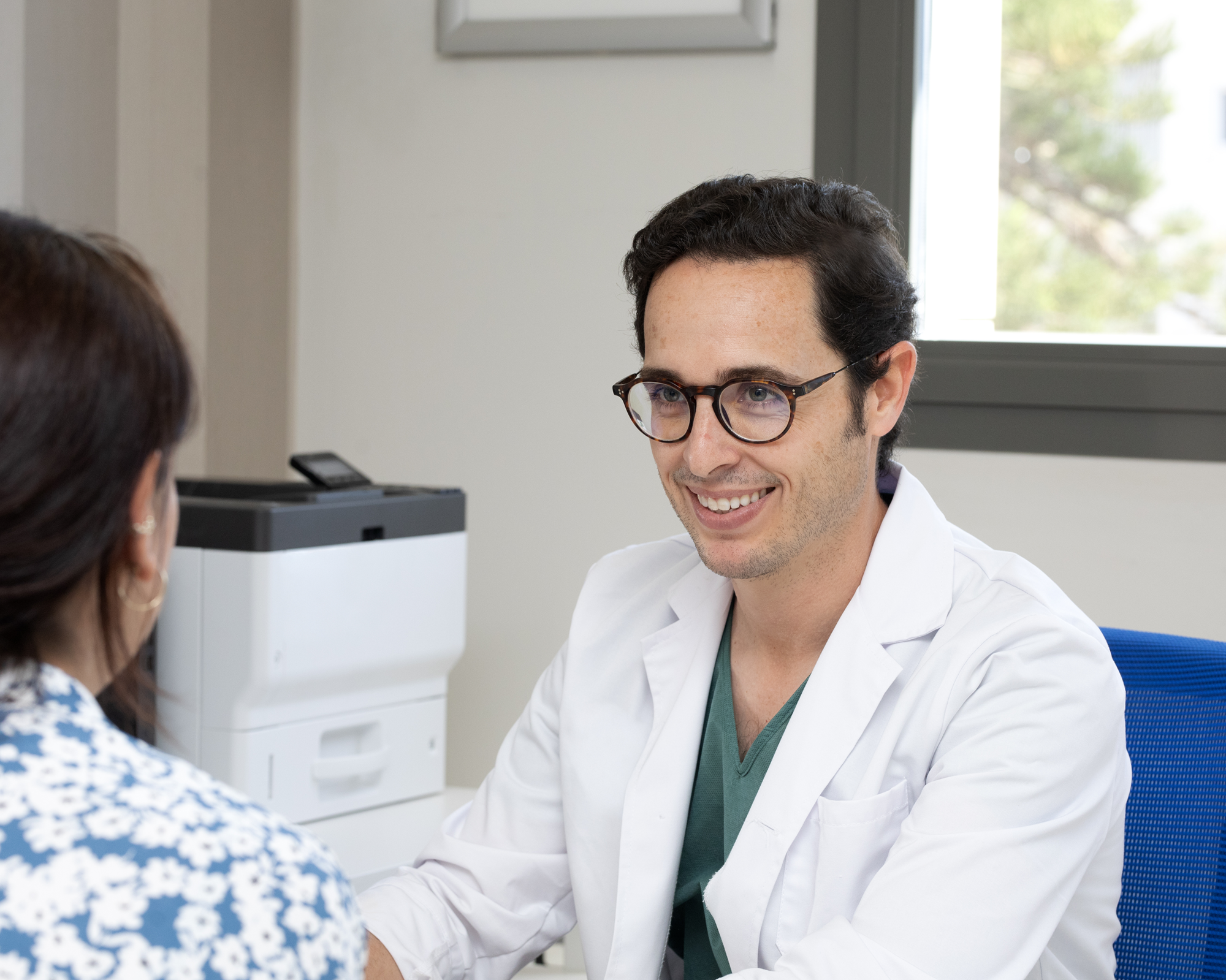 El Dr. Javier Collado es el cirujano plástico mejor valorado de España en 2025 1 Merca2.es Dr Javier Collado Alcazar ok Merca2.es