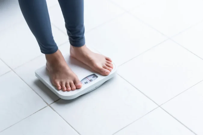 Comes bien, haces ejercicio… y no bajas de peso: este es el motivo que nadie te explicó 22 Merca2.es El viaje invisible del metabolismo Merca2.es