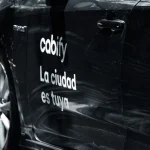 Los rivales de Cabify y el taxi, atentos al efecto de las nuevas licencias en Madrid