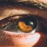 Dra. Jessica Serrano Aguilar, oftalmóloga: “La regla 20-20: cada 20 minutos, mira algo a 20 pies por 20 segundos”