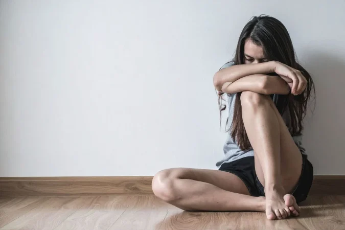 Dr. Walfred Rueda, psiquiatra: "La ansiedad es miedo irracional: la reacción supera por completo a la causa que la provoca" 1 Merca2.es ansiedad