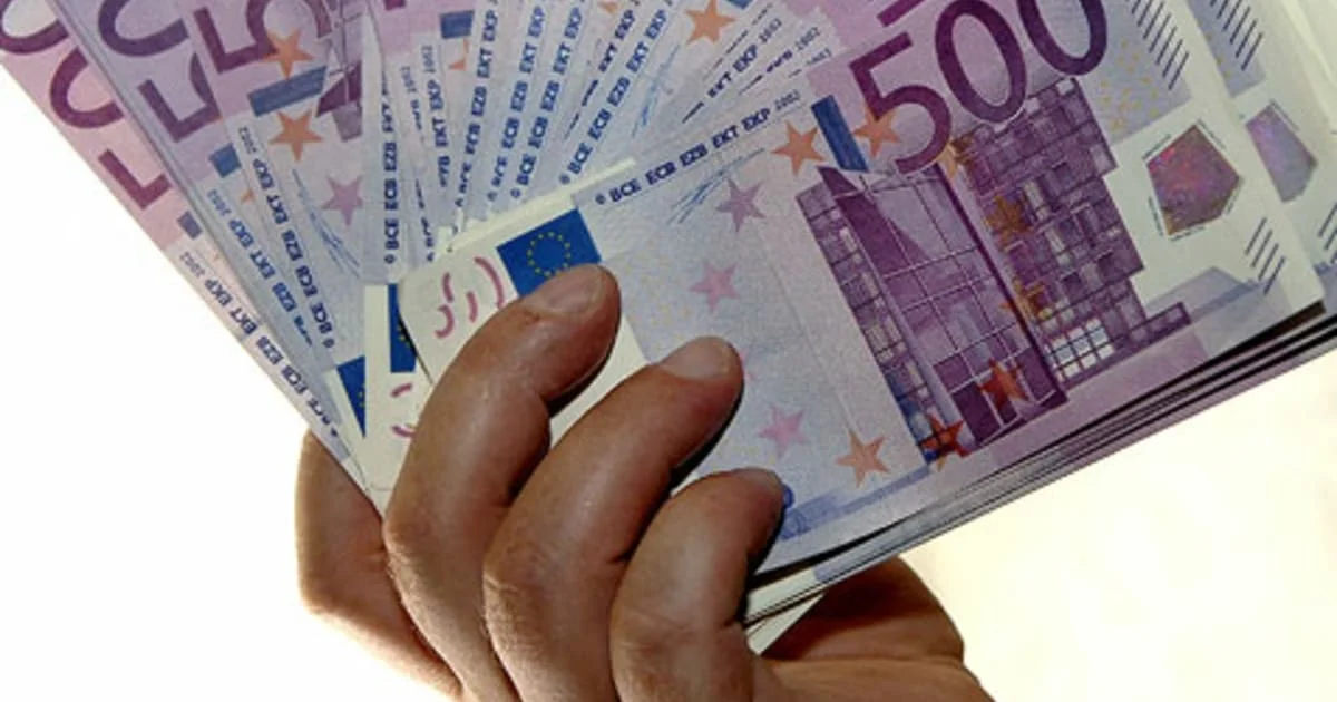 Llega el ahorro 50-30-20, la fórmula que vence a la inflación en España 5 Merca2.es El mayor beneficio del método de ahorro 50-30-20 no es solo económico, sino también emocional, al reducir la incertidumbre. Fuente: Freepik