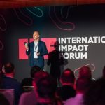 Deutsche Nachhaltigkeit AG impulsa el diálogo sobre inversión de impacto en el IIF Abu Dabi