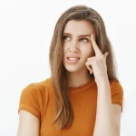 Dr. Elena Gascón (48), oftalmóloga: “No, no es cansancio ese temblor en el párpado, y deberías ocuparte ya”