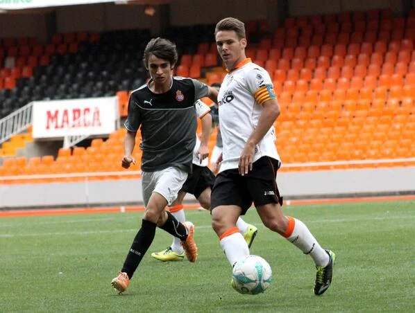 Tropi (30), exfutbolista del Valencia CF: 