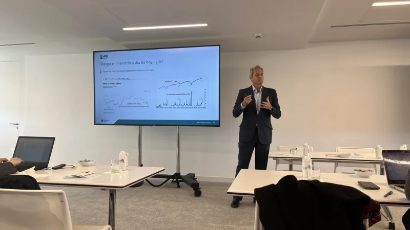 A&G advierte de un 2026 marcado por la sobrevaloración bursátil, el auge de la IA y las tensiones geopolíticas 1 Merca2.es El gestor advirtió de que los países están cada vez más endeudados y se han quedado sin espacio fiscal. Fuente: Merca2