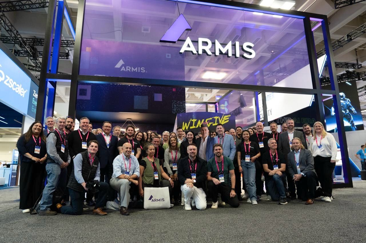 Armis expande sus operaciones en España 1 Merca2.es Armis Team Picture Merca2.es