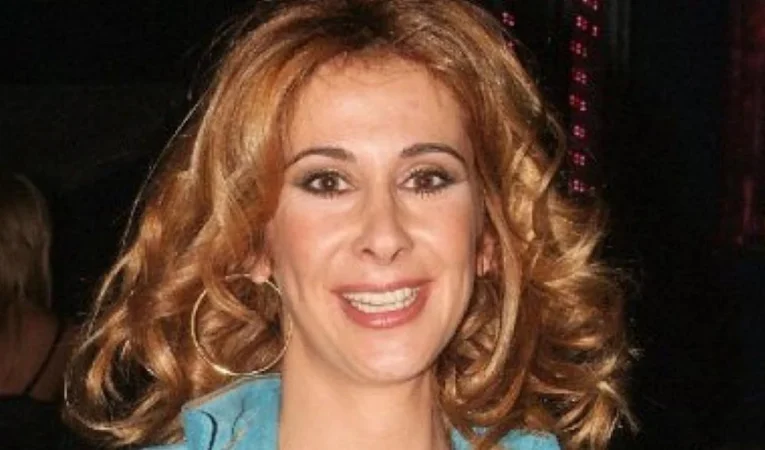 Carmen Janeiro posando. (Foto: Instagram)