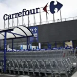 Los expertos reducen un 9% la valoración de Carrefour tras la venta del negocio en Italia y un trimestre débil