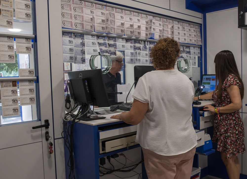 Casi la mitad de los jugadores de lotería usa la IA para mejorar su suerte 1 Merca2.es DSCF0402 Merca2.es