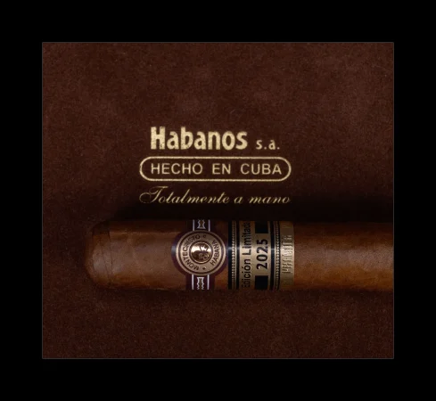 Las Ediciones Limitadas de Habanos: tradición, maestría y exclusividad 1 Merca2.es Habanos Montecristo Merca2.es