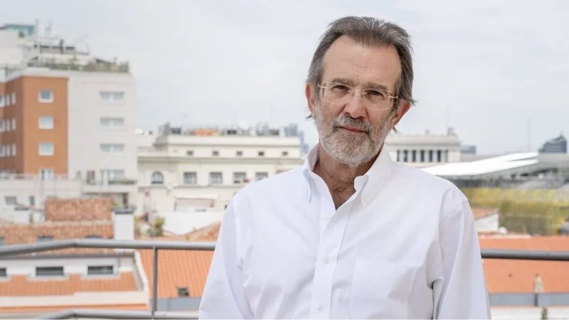 Las 25 personas más influyentes en el área de Internet en España en 2026 9 Merca2.es Luis Mart¡n Cabiedes Merca2.es