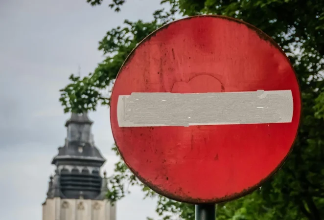 Las automovilísticas europeas, como importadores netos siguen expuestos directamente a las tensiones comerciales. Imagen: Agencias