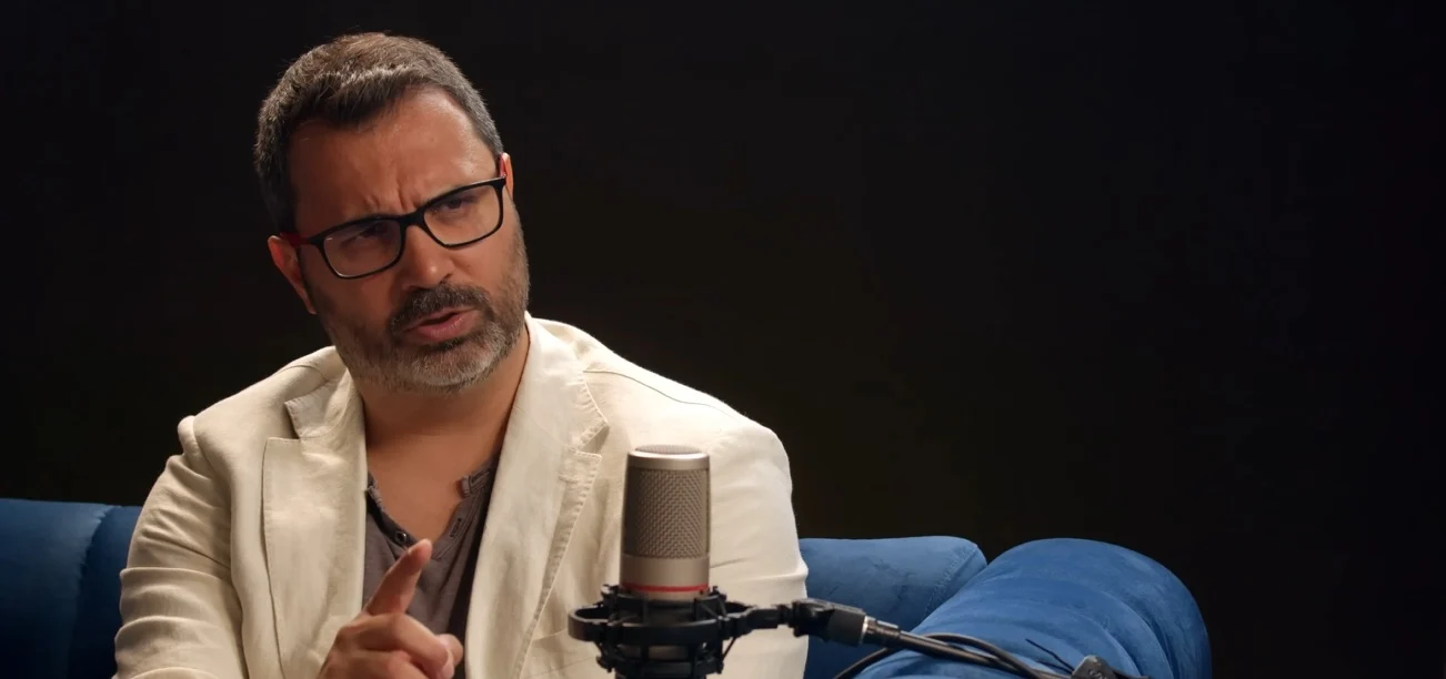 Tony Estruch, autor, músico y emprendedor: “El síndrome del impostor es no asumir la responsabilidad de tomar las riendas de tu vida”