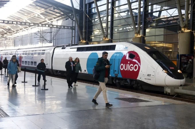 Tren de Ouigo en Malaga Merca2.es
