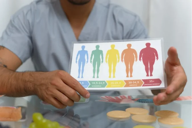 ¿Crees que el zumo de naranja es sano? El error diario que te inflama sin darte cuenta 1 Merca2.es El error diario que te inflama sin darte cuenta Merca2.es