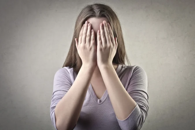 El truco mental que desarma tus miedos usando solo el humor 3 Merca2.es El truco psicologico4 Merca2.es