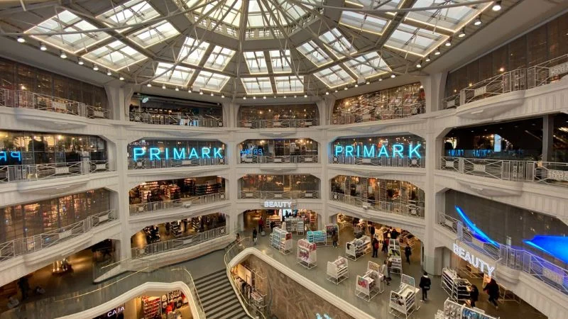 Interior Local Primark Merca2.es