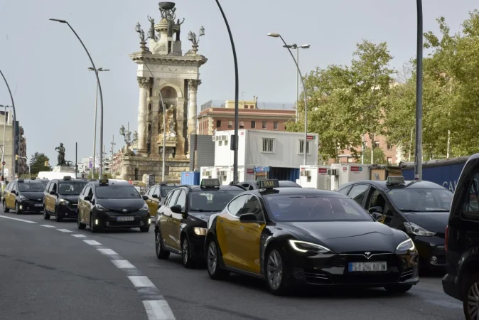 Marcha lenta del taxi de 2025. Fuente: Agencias