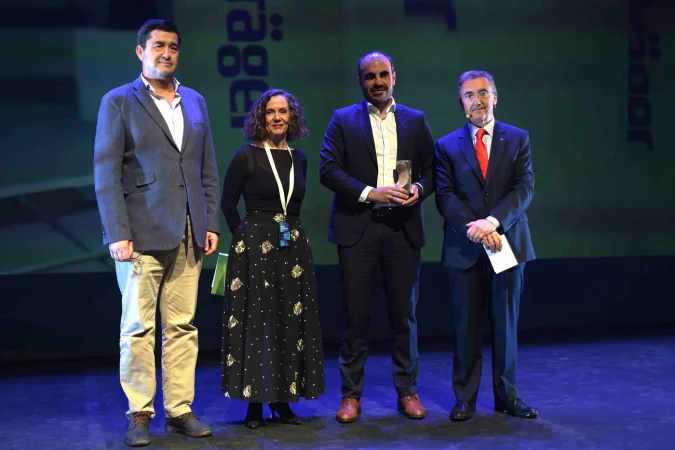 Drager recibe el premio ‘Habitat de Vanguardia‘ de AEICE Merca2.es