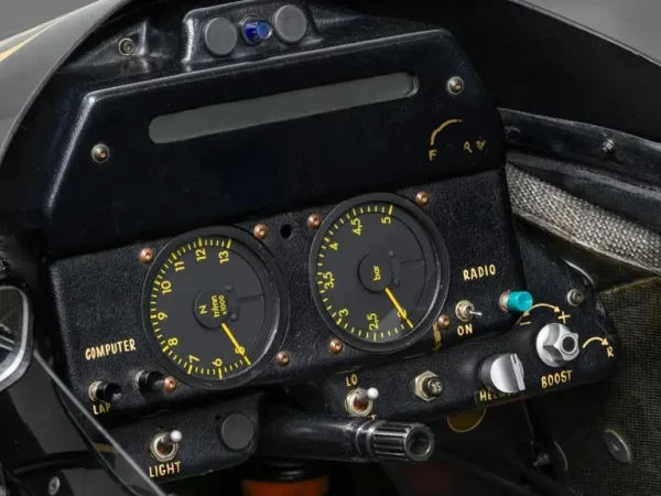 De los cuatro coches fabricados, el chasis 98T-3 es sin duda el más especial. Imagen: Sotheby's