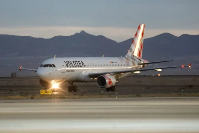 IATA señala que los pasajeros crecerán en el primer trimestre del año a pesar de la situación de Irán 1 Merca2.es Avión de Volotea. Fuente: Agencias