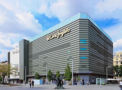 Los 7 vestidos de El Corte Inglés para ser la invitada perfecta en 2026: de Miphai a Tintoretto Los 7 vestidos de El Corte Inglés para ser la invitada perfecta en 2026: de Miphai a Tintoretto