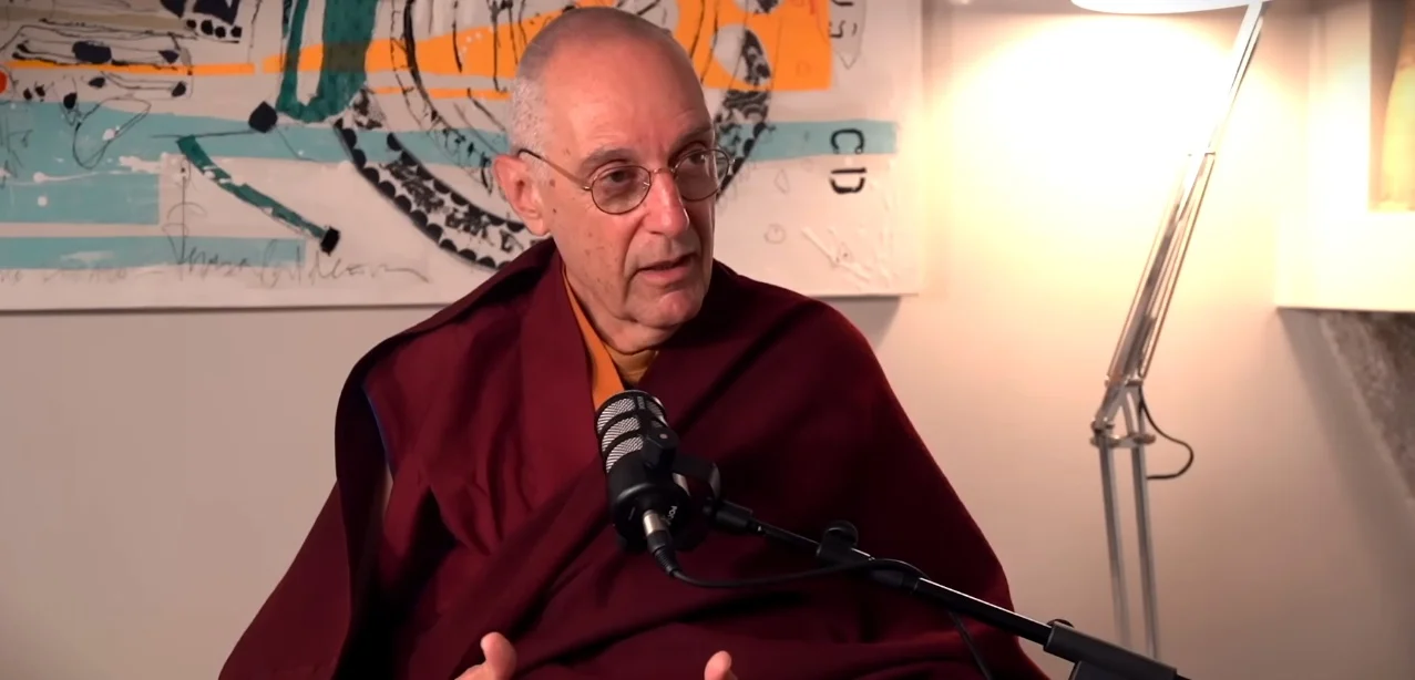 Karma Tenpa, monje budista: “Las redes sociales nos empujan a convertirlo todo en un objeto de consumo; incluso el amor”