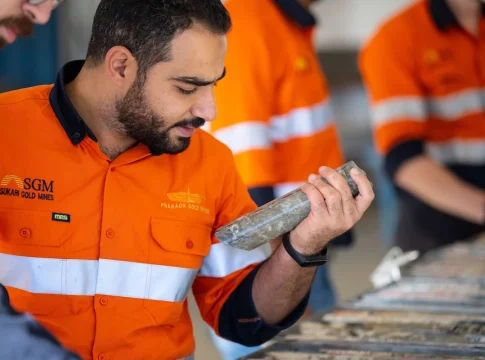 Glencore, Rio Tinto, Norsk Hydro y Endeavour, favoritas de Morgan Stanely en el sector metales europeo Imagen: Minas Oro Sukari Gold Glencore, Rio Tinto, Norsk Hydro y Endeavour, favoritas de Morgan Stanely en el sector metales europeo