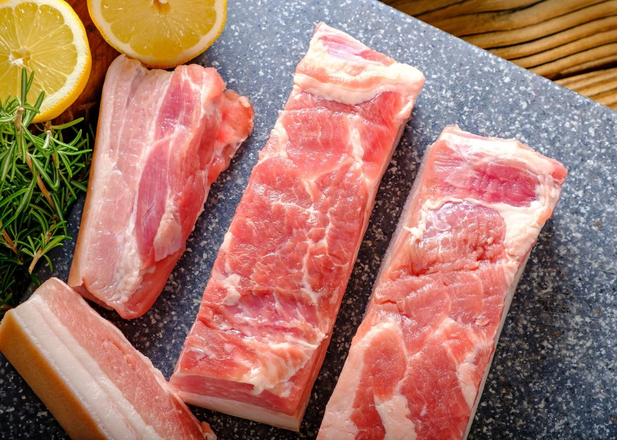 El mejor torrezno del mundo está en un pueblo de Soria y el secreto te va a dejar tieso El mejor torrezno del mundo está en un pueblo de Soria y el secreto te va a dejar tieso