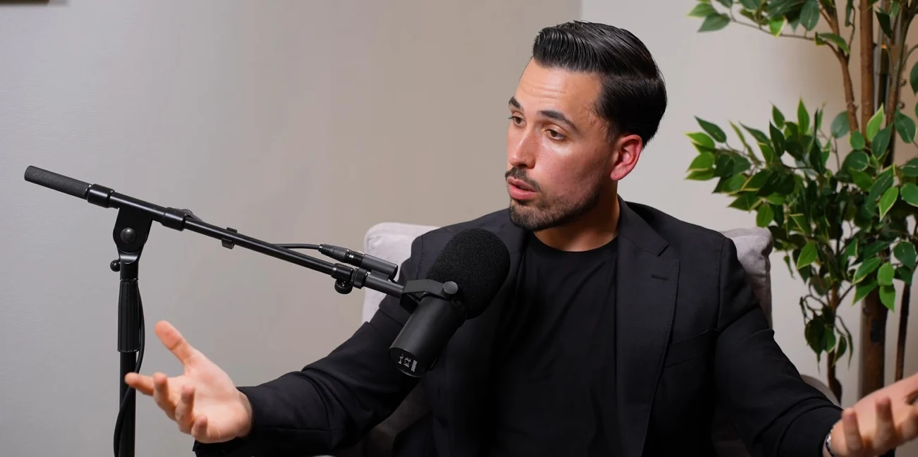 Víctor Heras (26), experto en redes sociales: “No va a ganar más el que más sabe, sino el que mejor sabe comunicar lo que sabe” Víctor Heras (26), experto en redes sociales: “No va a ganar más el que más sabe, sino el que mejor sabe comunicar lo que sabe”