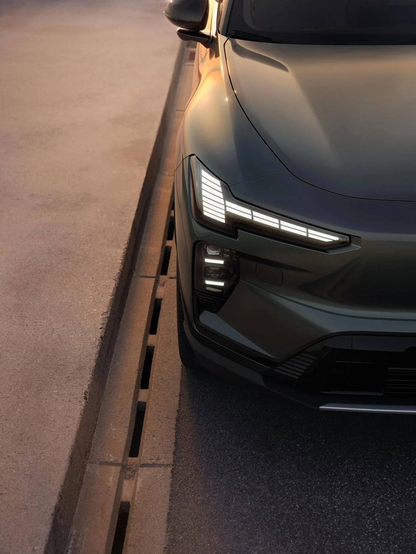 Volvo EX60. Carroceria Merca2.es