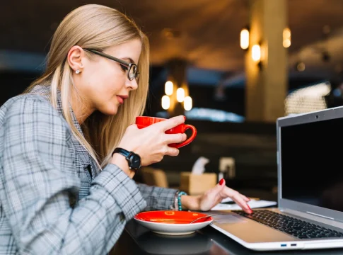 Lo que la Clínica Universidad de Navarra ha descubierto en el fondo de tu cafetera te dejará sin palabras Lo que la Clínica Universidad de Navarra ha descubierto en el fondo de tu cafetera te dejará sin palabras