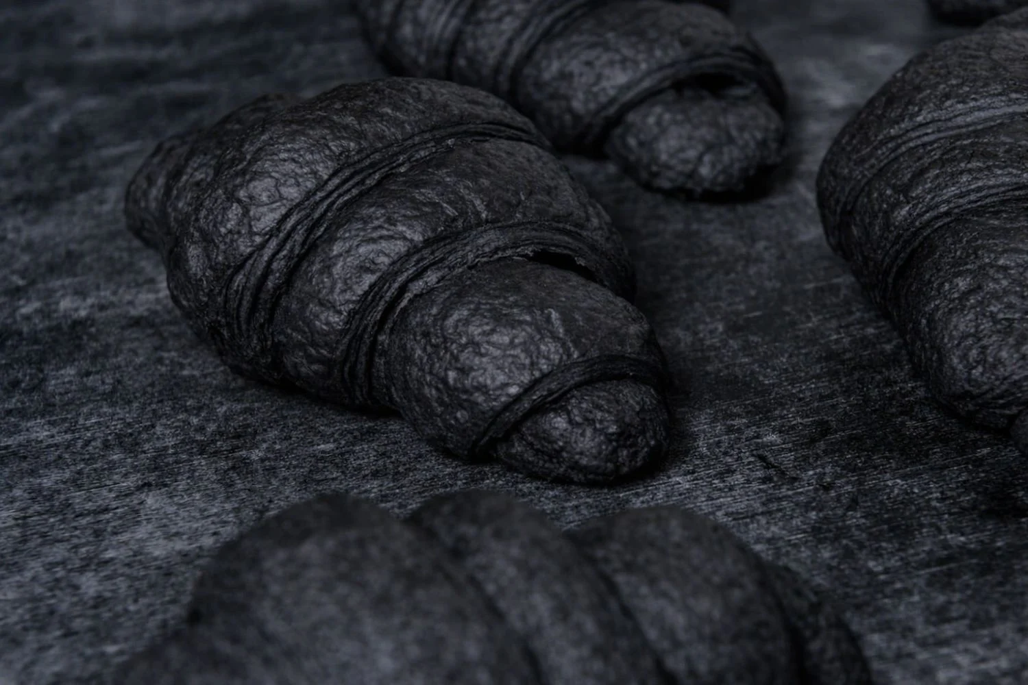 El secreto de los cruasanes negros en Barcelona: ¿Postre gótico o estrategia de Instagram? El secreto de los cruasanes negros en Barcelona: ¿Postre gótico o estrategia de Instagram?