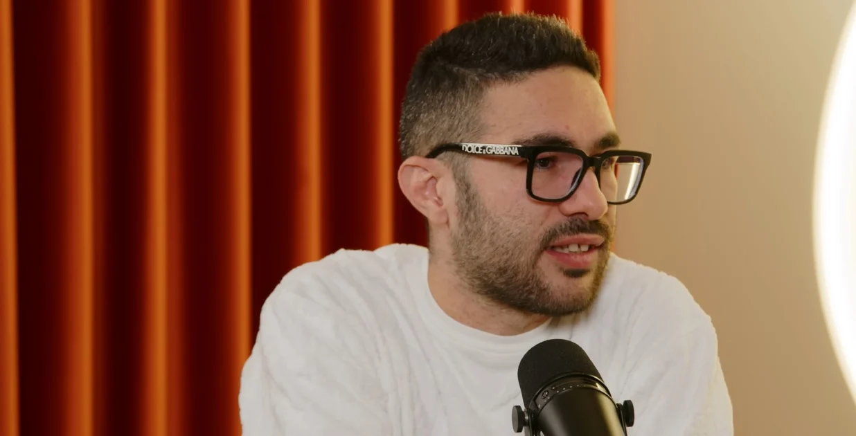 Alejandro Novás, experto en negocios digitales: “La motivación no sirve; sin una prueba real, no vas a empezar nunca”