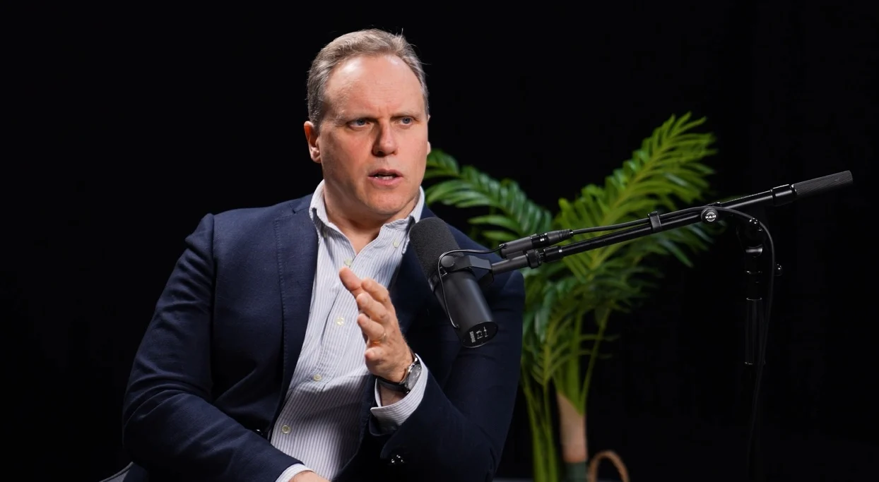 Daniel Lacalle (58), economista: “La inmigración masiva no salva las pensiones; es una falacia de libro” Daniel Lacalle (58), economista: “La inmigración masiva no salva las pensiones; es una falacia de libro”