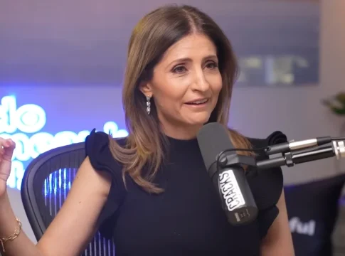 Elisa Zaga, analista existencial: “La adicción es una fuga emocional que da alivio inmediato, pero destruye tu vida lentamente” Elisa Zaga, analista existencial: “La adicción es una fuga emocional que da alivio inmediato, pero destruye tu vida lentamente”