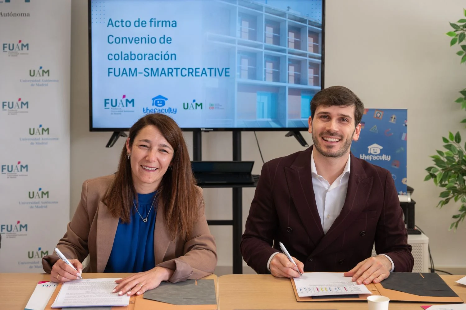 thefaculty es ya una de las apps más valoradas para este tipo de contenido.