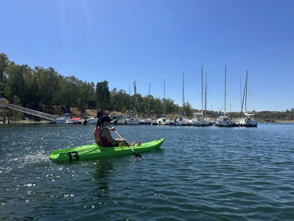 Playa Costa Dulce. Embalse de Orellana